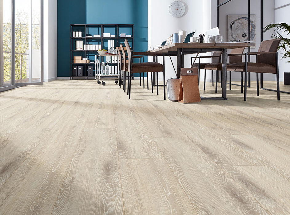 LAMINAT JANGAL 8104 ZEMBRA OAK NATIONAL PARK LINE ULTIMATE 8MM